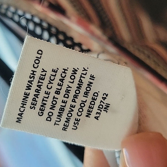 Dress - Picture 5 of 5